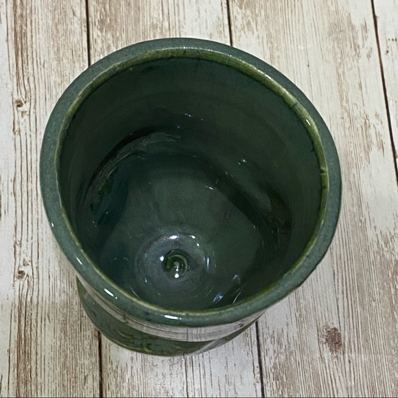 Signed Pottery Glazed Japanese Tea Cup - Picture 4 of 11